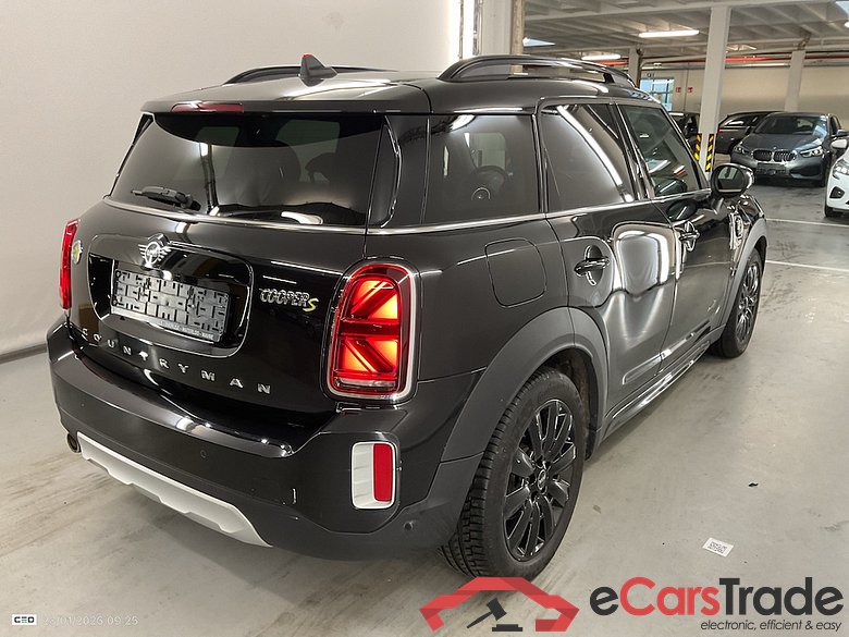 MINI MINI COUNTRYMAN - 2017 1.5A PHEV Cooper SE ALL4 (EU6d-T.) #4