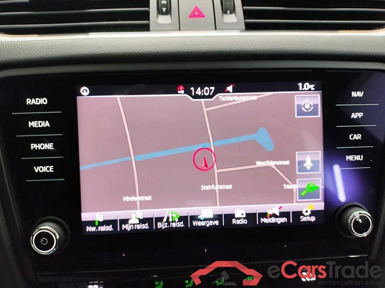 SKODA Octavia Combi 85 kW #2