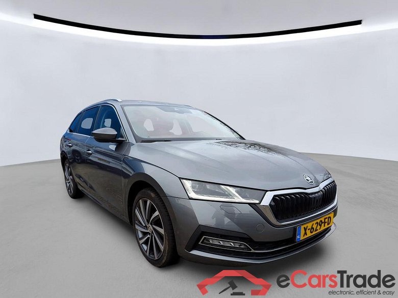 SKODA Octavia Combi 110 kW #4