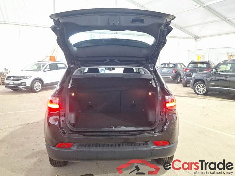 JEEP COMPASS / 2021 / 5P / SUV 1.5 TURBO MHEV T4 96KW BUSINESS DDCT #5