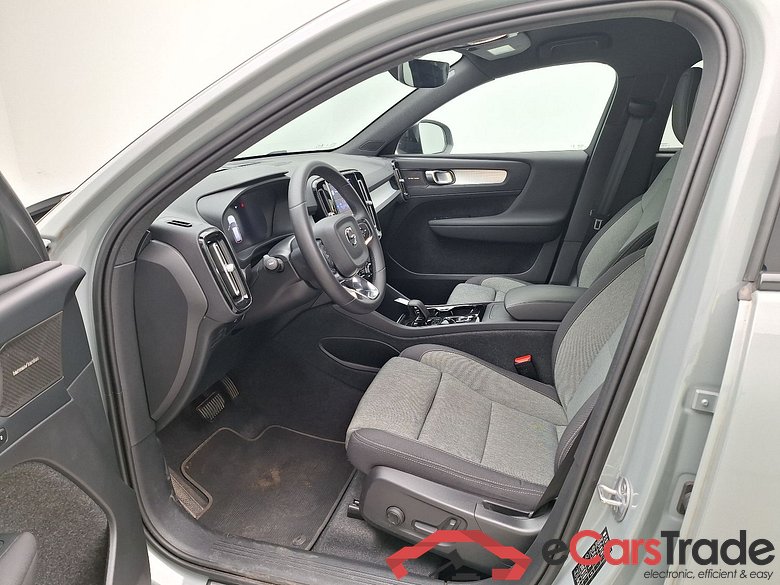 Volvo, XC40 FL'21, Volvo XC40 B3 Plus Dark Design DCT 5d #3