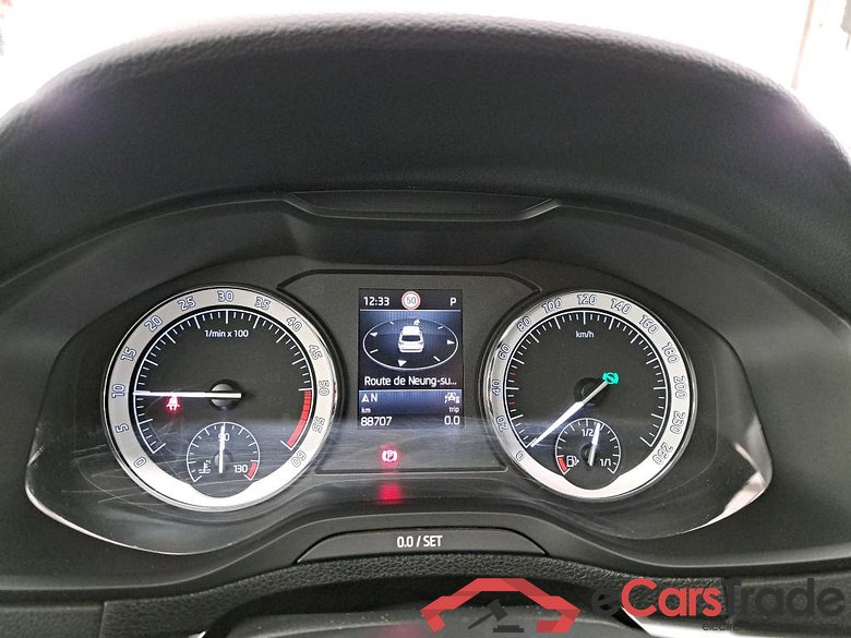 SKODA Karoq / 2022 / 5P / SUV 2.0 TDI 116ch DSG7 Business #6