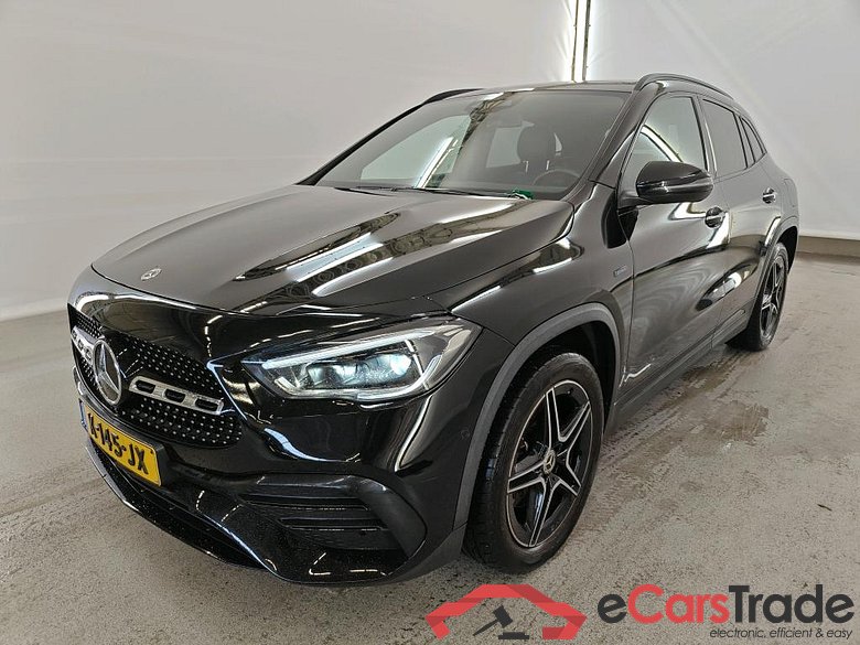 Mercedes-Benz GLA GLA 250 e DCT Business Sol AMG Limited 5d + Pano #1