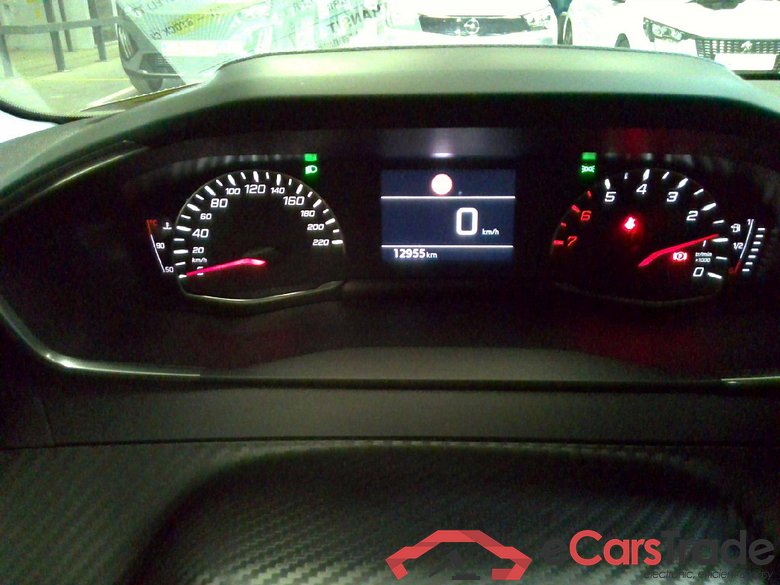 Peugeot 208 Style 1.2 Essence 101hp BVM6 #4