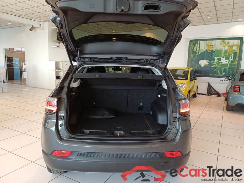 JEEP COMPASS / 2021 / 5P / SUV 1.3 T4 PHEV 190CV BUSINESS PLUS 4XE AUTO #5