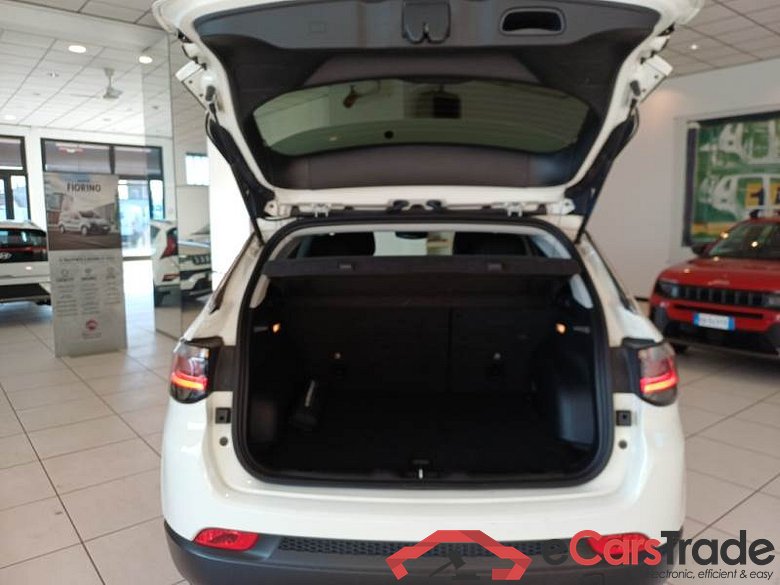 JEEP COMPASS / 2021 / 5P / SUV 1.6 MJET II 96KW LIMITED #5