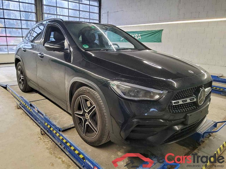 Mercedes-Benz GLA (BM 247)(02.2020->) DE - SUV5 GLA 200 EU6d, AMG Line (EURO 6d), 2020 - 2023 #2