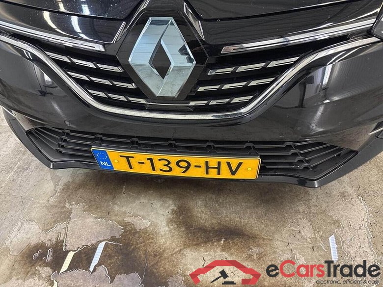 RENAULT Mégane Estate 1.3 TCe 140 Techno #4