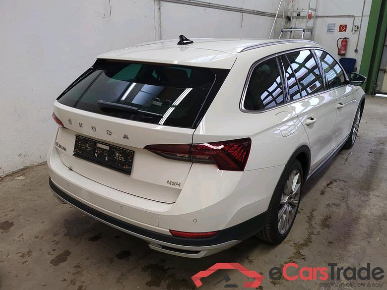 Octavia Combi Scout 4x4 2.0 TSI 140KW AT7 E6d #2