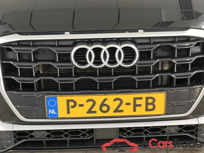 Audi Q2 35 TFSI S tronic S edition 5d #5