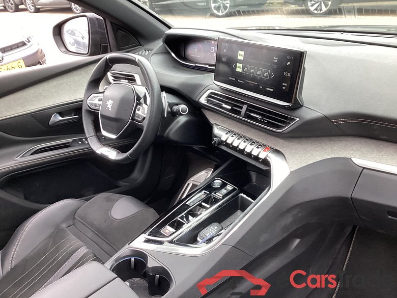 PEUGEOT 5008 1.2 Hyb. 136 GT #5