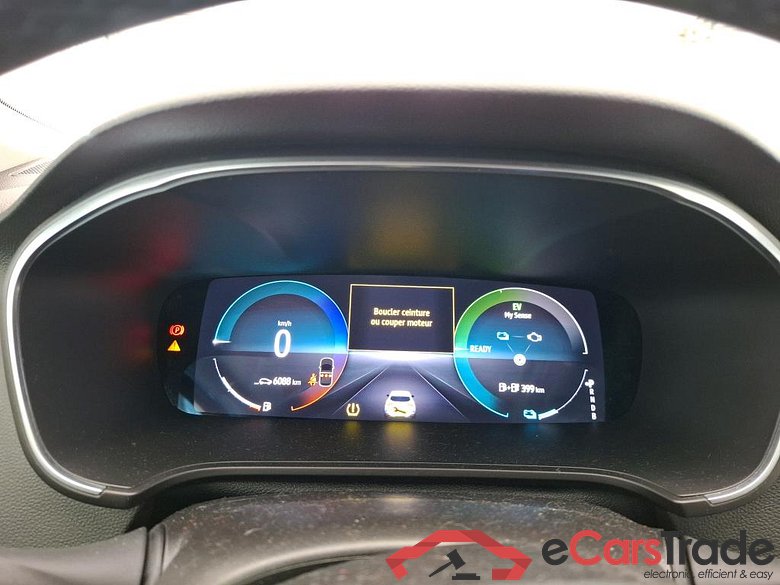 RENAULT Mégane Berline / 2020 / 5P / Berline evolution E-Tech Plug-in hybrid 160 #6