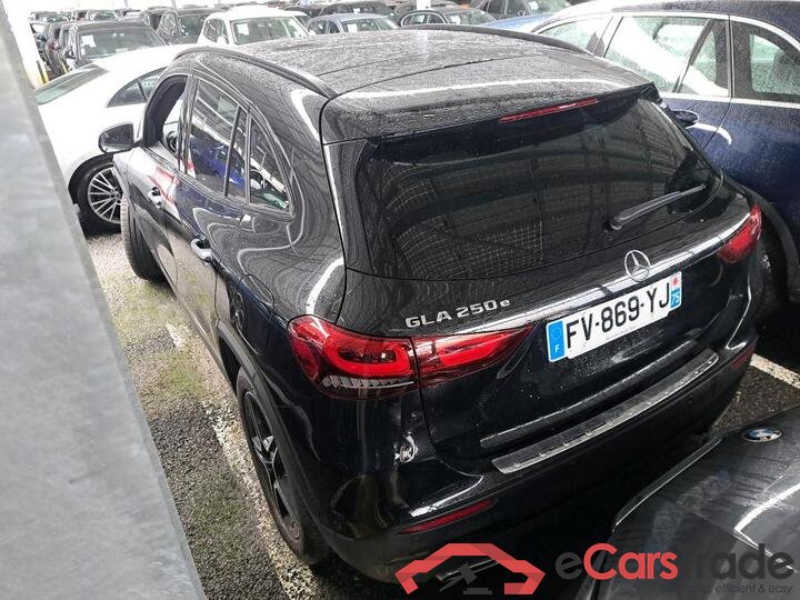 Mercedes GLA 250e Plug-In Hybrid AMG Night Aut. Pano LED-Multibeam Widescreen Burmester Ambient Navi 1/2 Sport-Leather-Alcantara KeylessGo Camera 360 Klima PDC ... #4