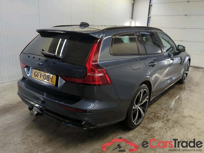 VOLVO V60 2.0 T8 AWD U. Dark #2