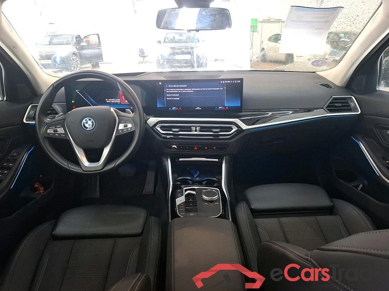 BMW Série 3 Berline / 2022 / 4P / Berline 320e 204ch Business Design BVA8 Hybride #5