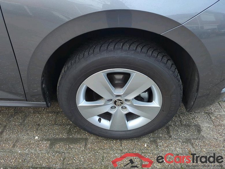 SKODA Kamiq 85 kW #6