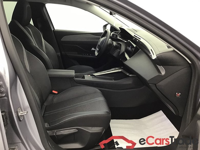 Peugeot 308 Allure 1.6 HEV/GASOLINE 136hp #6