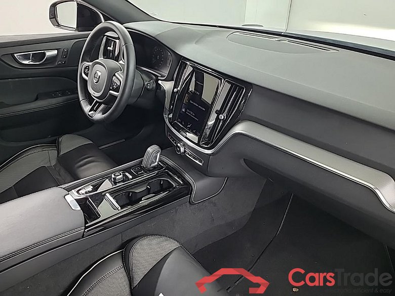 VOLVO V60 Recharge T6 AWD Automaat R-Design 5D 257kW #6