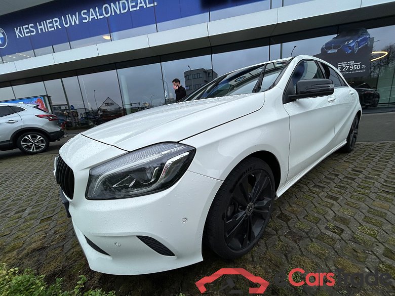 Mercedes A 180 Aut. LED-Xenon Navi Sport-Leather Klima PDC ... #1
