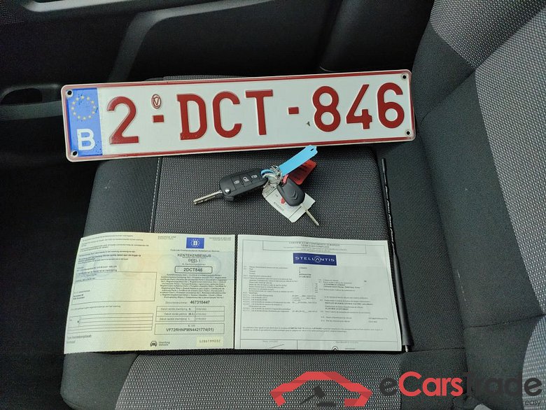 Citroën C3 Aircross 1.2 PureTech 110 S&S MAN6 Feel 5d #4