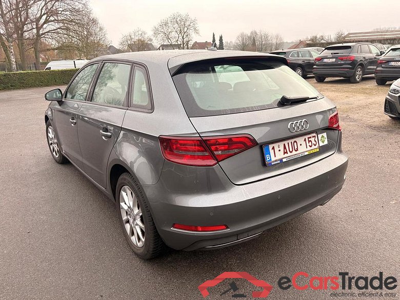 AUDI A3 Sportback CNG Audi A3 Sportback Attraction 1.4 TFSI   CNG  81(110) kW(ch) 6 vitesses #3