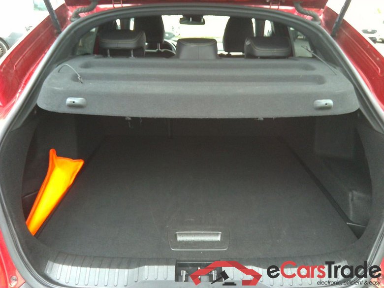 Arkana  Techno 1.3 TCE  140CV  BVA7  6E #5