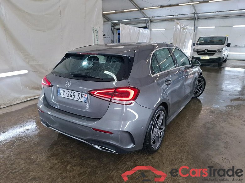 MERCEDES-BENZ Classe A Compact / 2018 / 5P / Berline A 180 AMG Line 7G-DCT #3