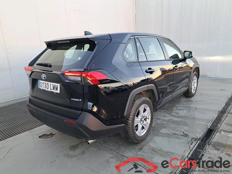 TOYOTA Rav4 / 2018 / 5P / todoterreno 2.5l 220H Business #2