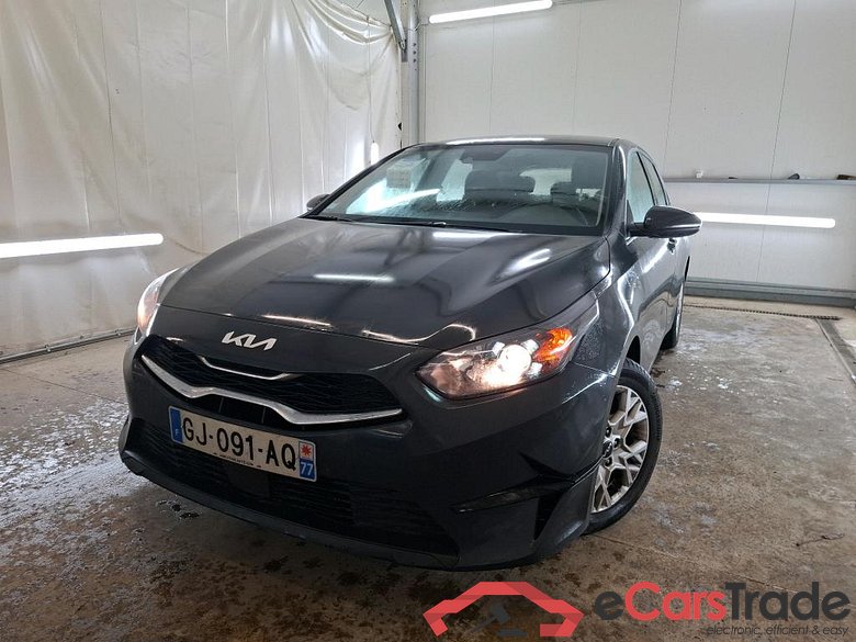 Ceed Active 1.6 CRDi 135CV BVA7 E6d