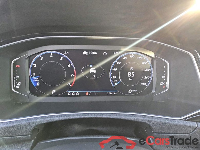 Volkswagen T-Roc (A11)(09.2017->2021) DE - SUV5 2.0 TSI EU6d, R 4Motion OPF (EURO 6d), 2020 - 2022 #6