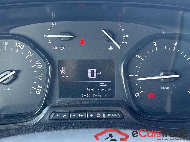 OPEL Vivaro / 2019 / 4P / furgón 2.0 Diésel 88kW (120CV) L Inc. Select #5