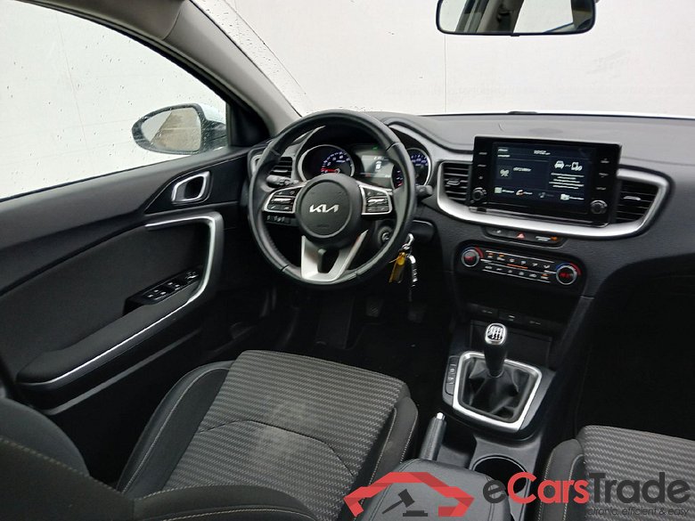 KIA XCeed / 2019 / 5P / todoterreno 1.0 T-GDi Drive 88kW (120CV) #3