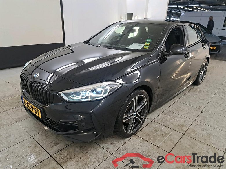 BMW 1 Serie 118iA M Sport 5d + Harman Kardon