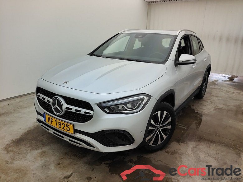 MERCEDES CLASSE GLA DIESEL - 2020 GLA 200 d 150 business Solution 5d Auto