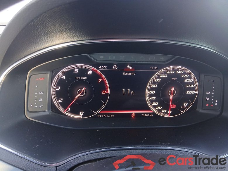 SEAT Arona / 2017 / 5P / todoterreno 1.0 TSI 70kW (95CV) Style Edition Eco (CX) #4