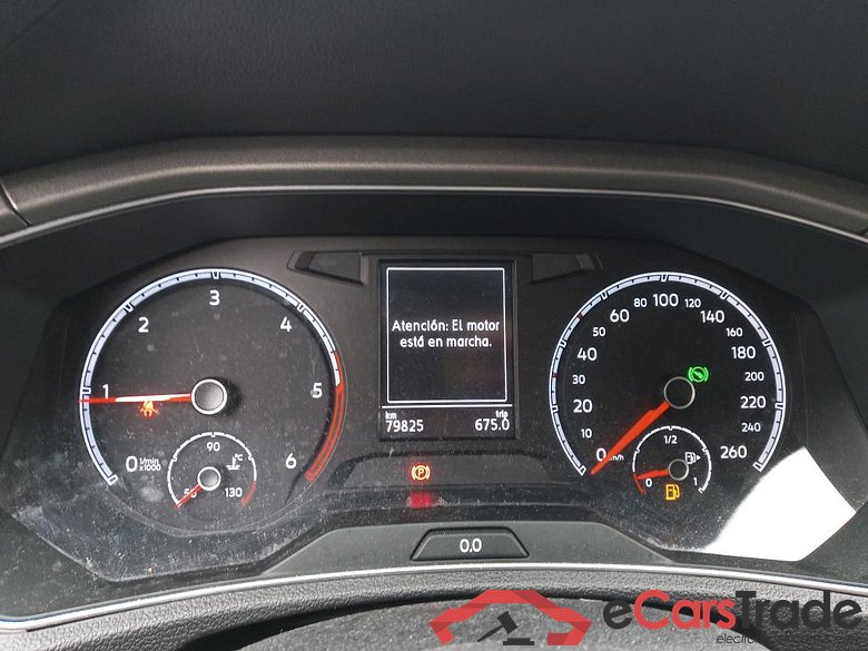 VOLKSWAGEN T-Roc / 2017 / 5P / todoterreno Advance 2.0 TDI 110kW (150CV) DSG (AC2) #4