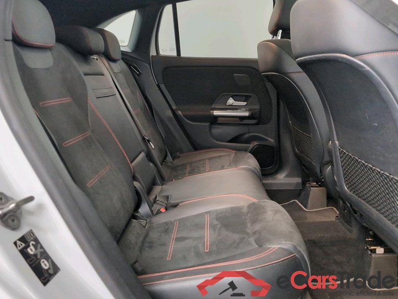 MERCEDES-BENZ GLA 1.3 GLA 250 E DCT BUSINESS SOLUTION #6