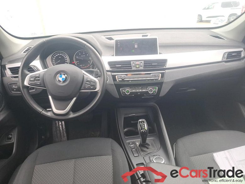 BMW X1 / 2019 / 5P / todoterreno sDrive18dA Corporate (AC4) #3