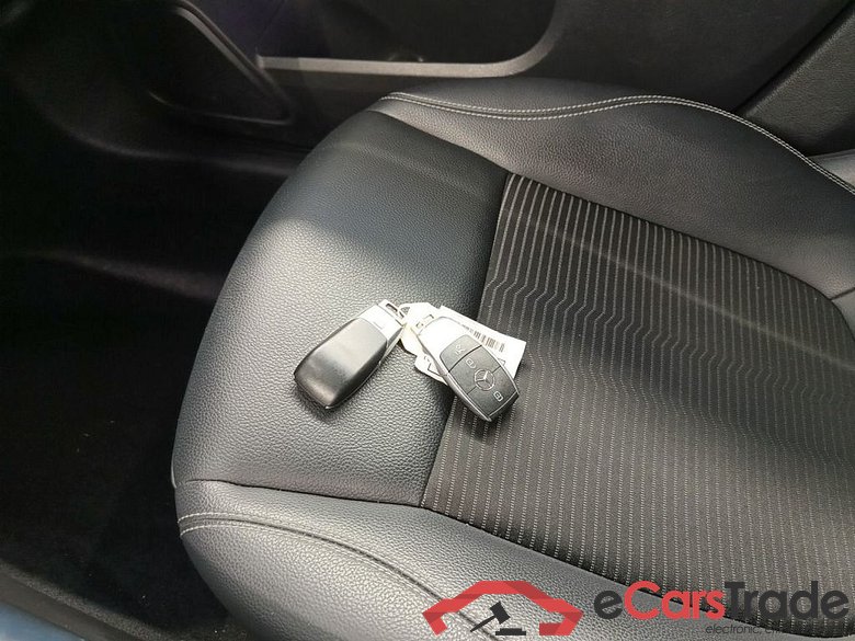 MERCEDES EQA 66.5 kWh EQA 250 190 Business Solution 5d #4