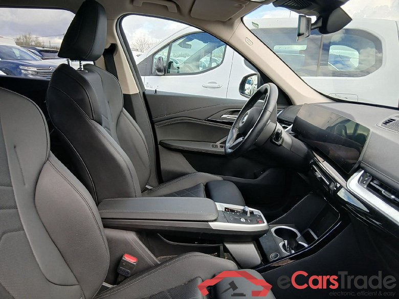 BMW X1 / 2022 / 5P / todoterreno sDrive18d #6