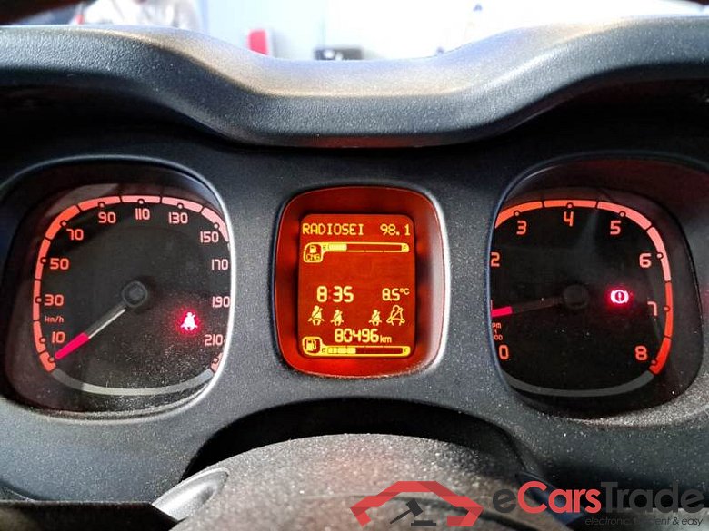 FIAT PANDA / 2011 / 5P / BERLINA 0.9 TWINAIR TURBO NATURAL POWER EASY #4