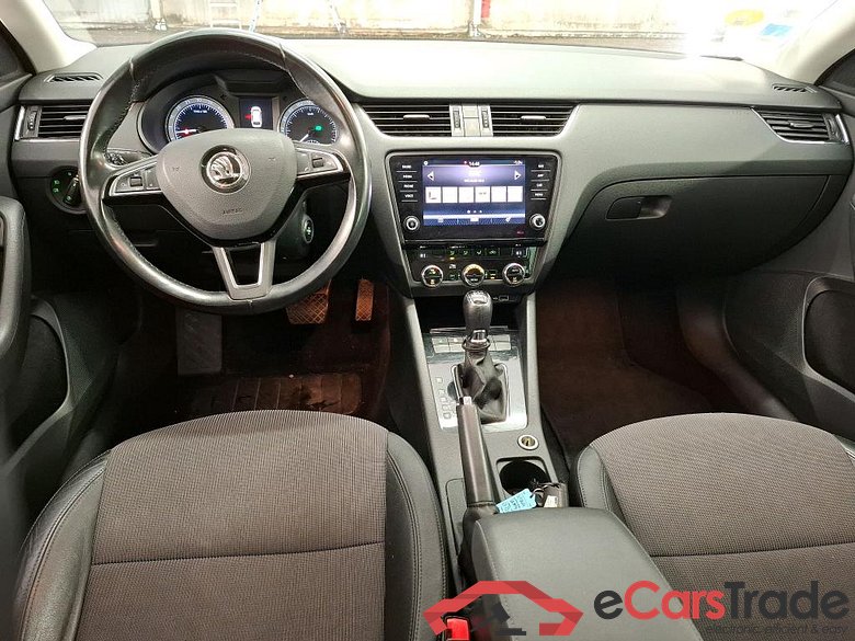 Octavia Combi Style 1.6 TDI 115CV BVA7 E6 #5