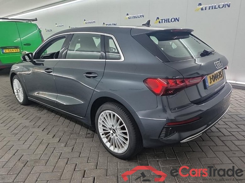 AUDI A3 Sportback 35 TFSI S tronic Business edition 5D 110kW #4