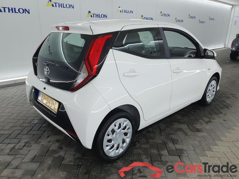 TOYOTA Aygo 1.0 VVT-i x-play limited 5D 53kW uitlopend #3