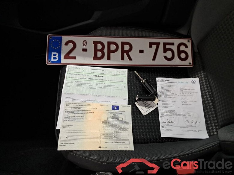 Volkswagen Tiguan 2.0 TDI 110kW DSG Active 5d #4