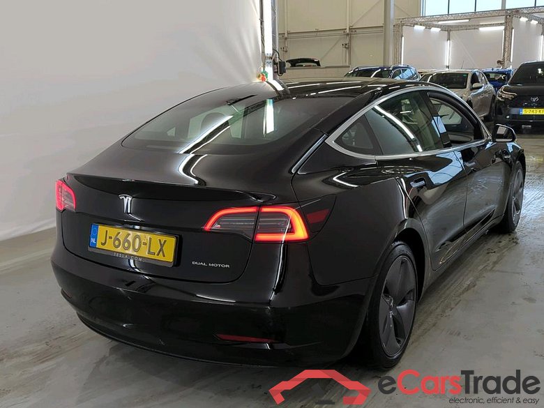 Tesla Model 3 Long Range Dual Motor AWD 4d #2