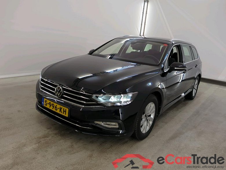 Volkswagen Passat Variant 1.5 TSI 7-DSG Business 5d #1