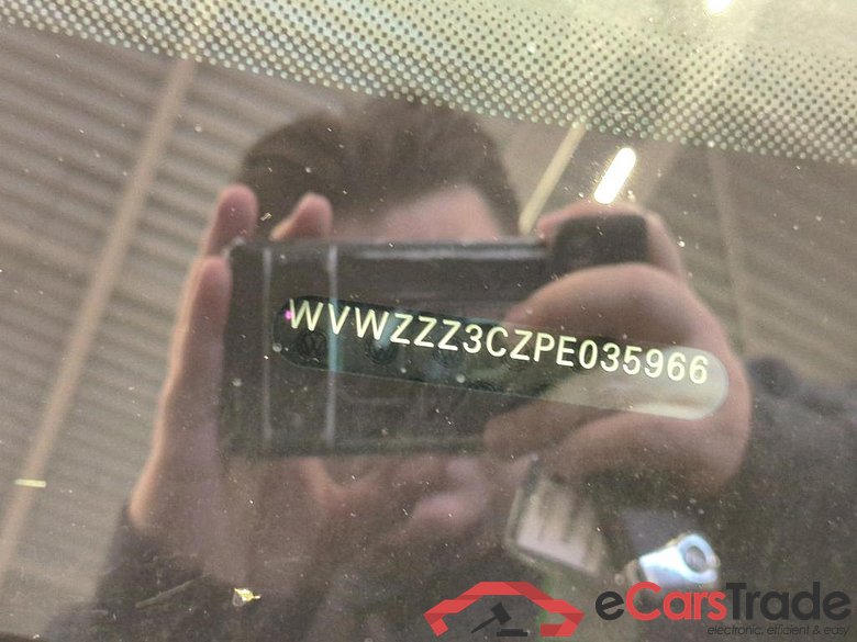 Volkswagen Passat Variant 1.5 TSI 7-DSG Business 5d #6