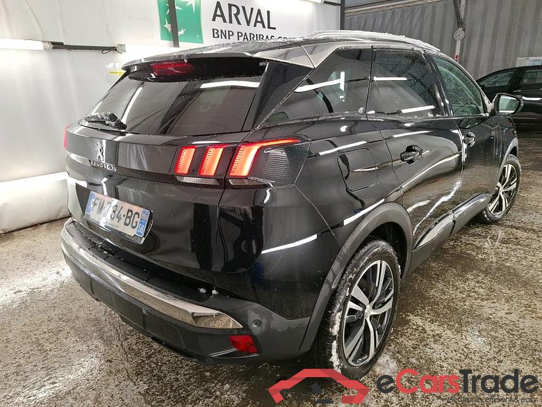 PEUGEOT 3008 / 2016 / 5P / SUV BlueHDi 130 S&S EAT8 ALLURE #3