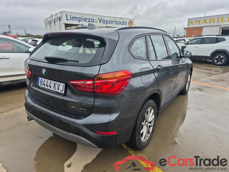BMW X1 / 2015 / 5P / todoterreno sDrive16d #2